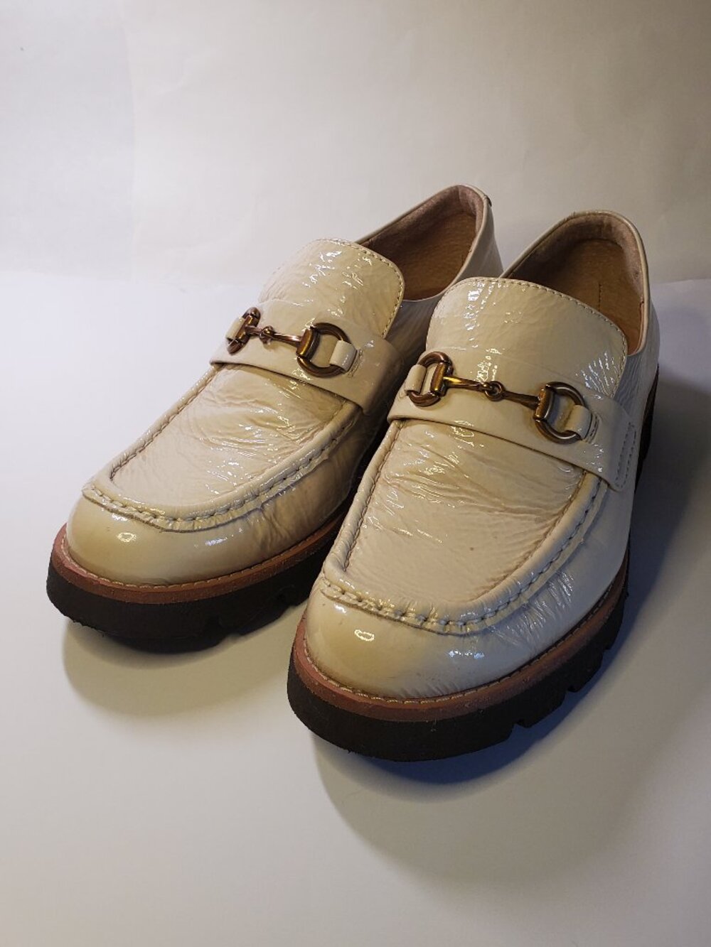 SOFFT PREWITT IVORY LOAFER WOMENS SIZE 8